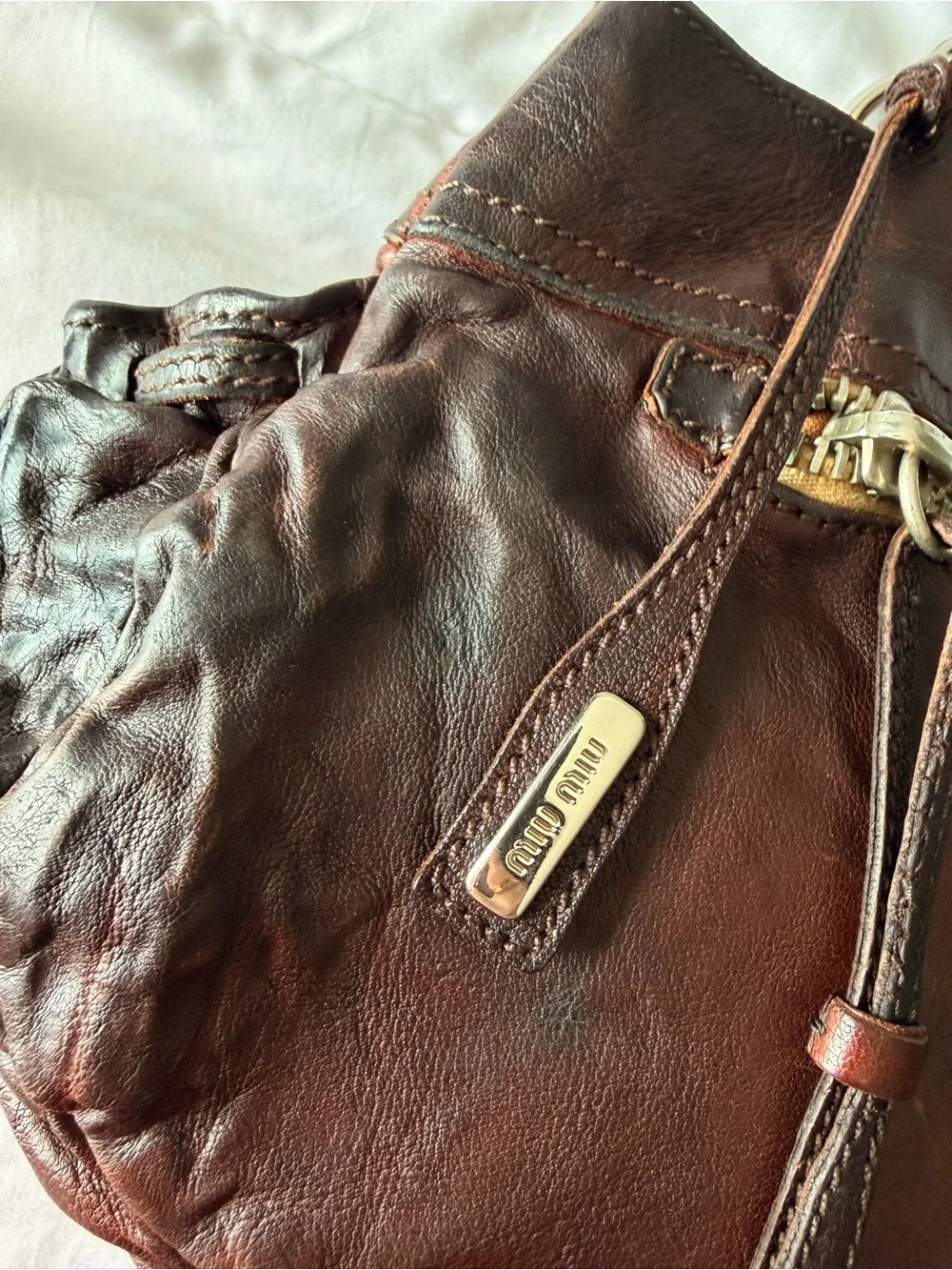 Miu Miu Archive 2006 Leather Flower Pocket Bag - Picture 6 of 11